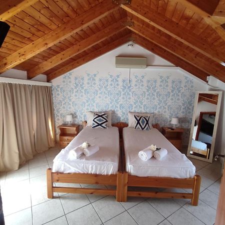 Villa Chloe Attic Agia Efimia Exterior foto